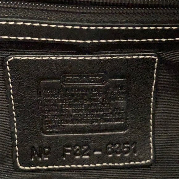 COACH Authentic Shoulder Bag - Picture 5 of 8